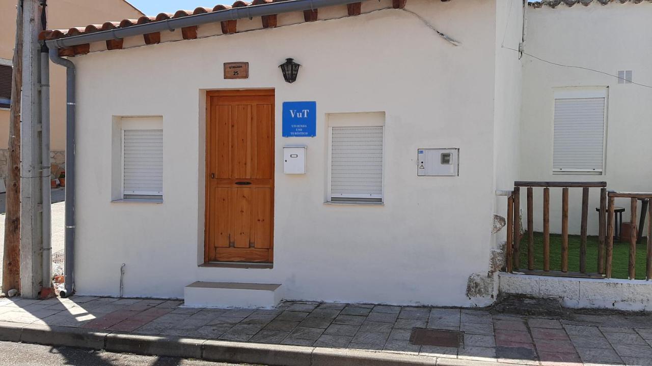 Villa Casa Sillada à Muelas del Pan Extérieur photo